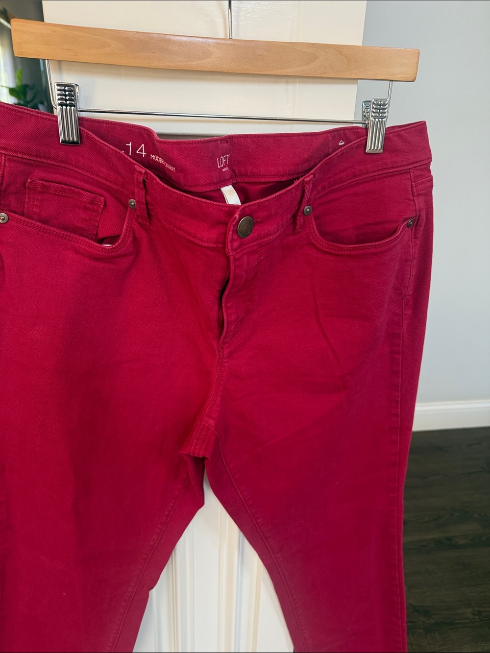 LOFT Red Modern Skinny Jeans 14 - Picture 2 of 6